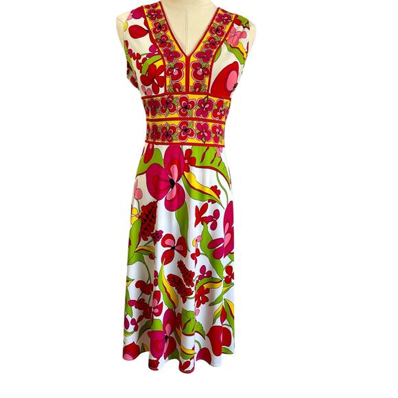 Donna Morgan Dresses & Skirts - Donna Morgan Red Green Yellow Tropical Floral Sleeveless Fit Flare Boho Dress 8